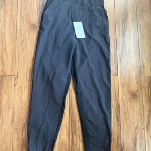 Nike Black Sweatpants Tapered Leg Elastic Waistband